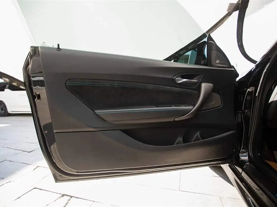 بي إم دبليو M2 2018 طراز M2 ثندرد إديشن