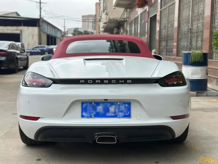 Porsche 718 2022 Model Boxster 2.0T