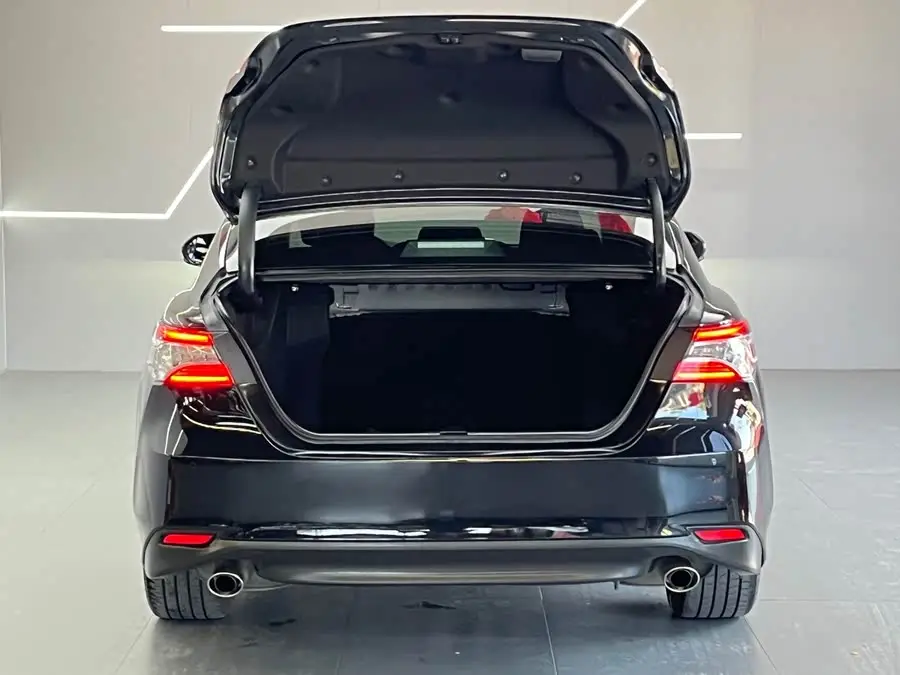 Camry 2021 2.5G Luxury Edition