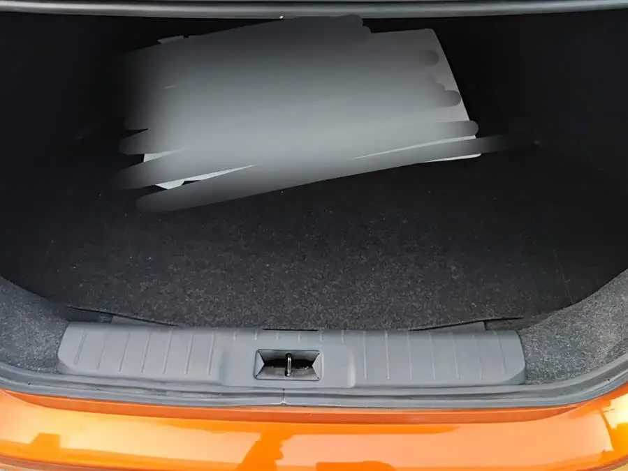 نيسان سلفي 2021 1.6L TOP CVT إصدار فخم