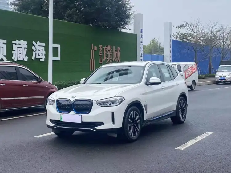 BMW iX3 2021 Facelift Leading Edition