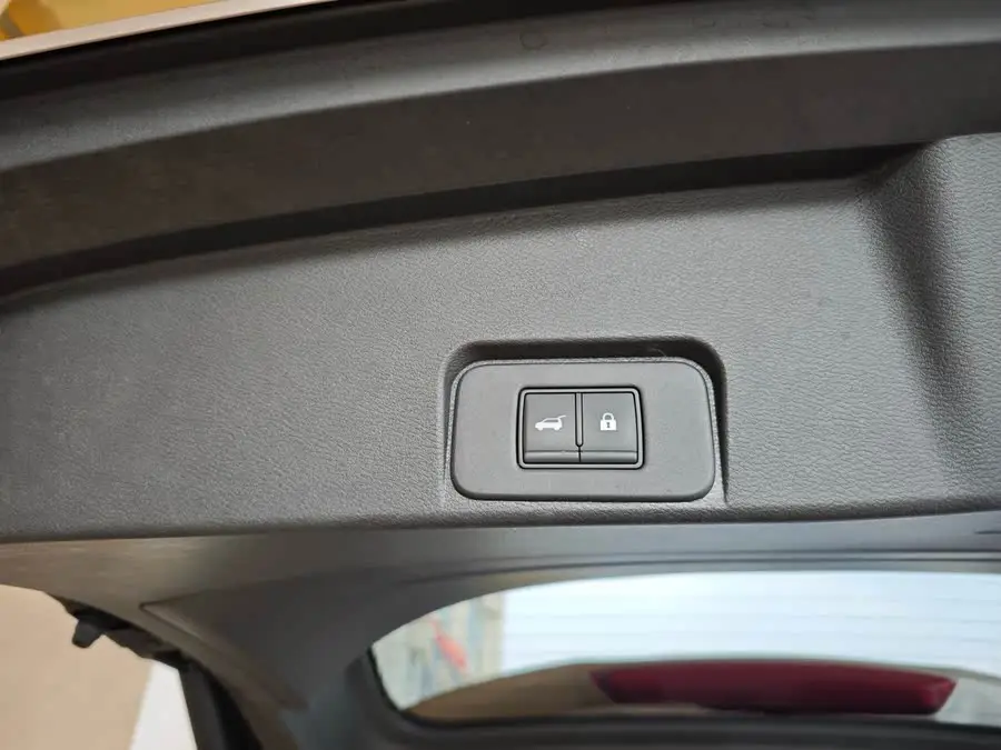 2023 Nissan X-Trail e-POWER Super Hybrid Dual Motor Four-Wheel Drive Supreme Edition