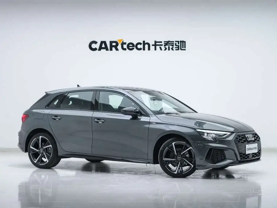 Audi A3 2022 Sportback 35 TFSI Fashion Sport Model