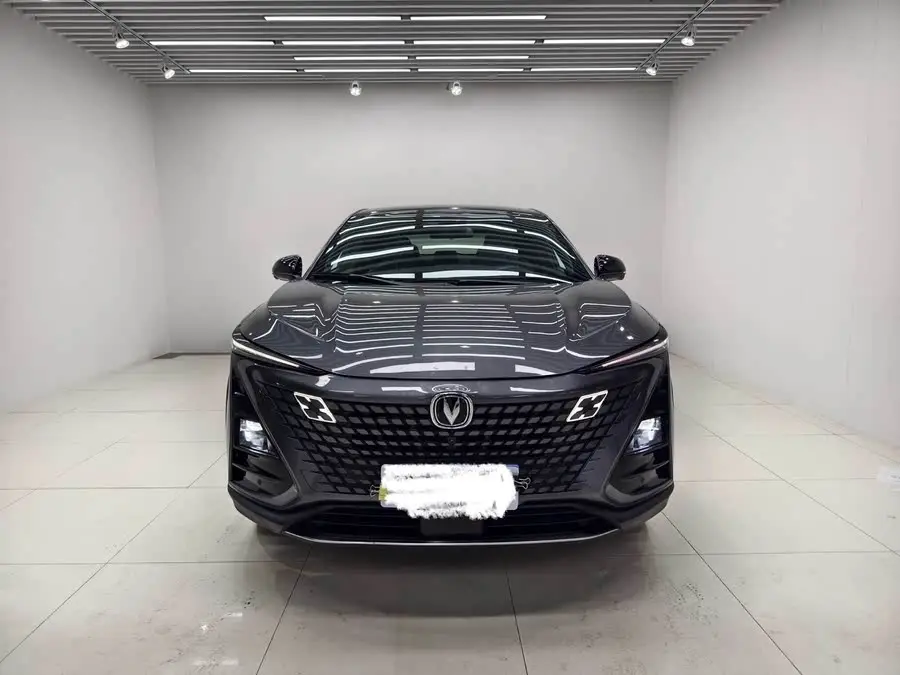 شانجان UNI-T 2022 1.5T الفاخرة