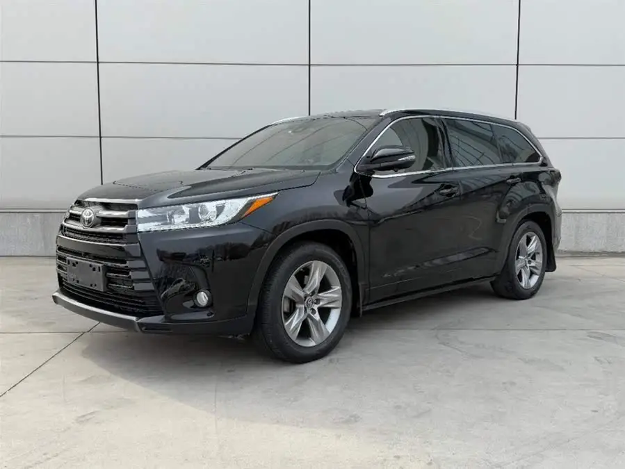 هايلاندر 2021 2.0T دفع رباعي نسخة فاخرة 7 مقاعد