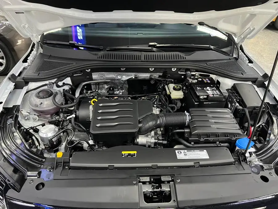 Lavida 2024 1.5L Automatic Starry Sky Five Million Edition