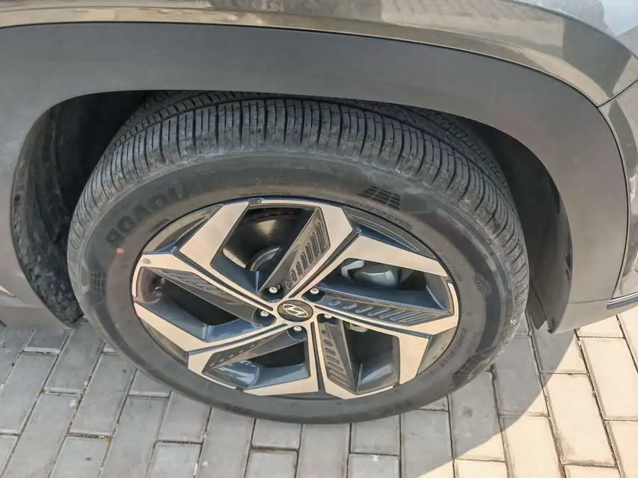 2023 Tucson L 1.5T Automatic Two-Wheel Drive DLX Luxury Edition