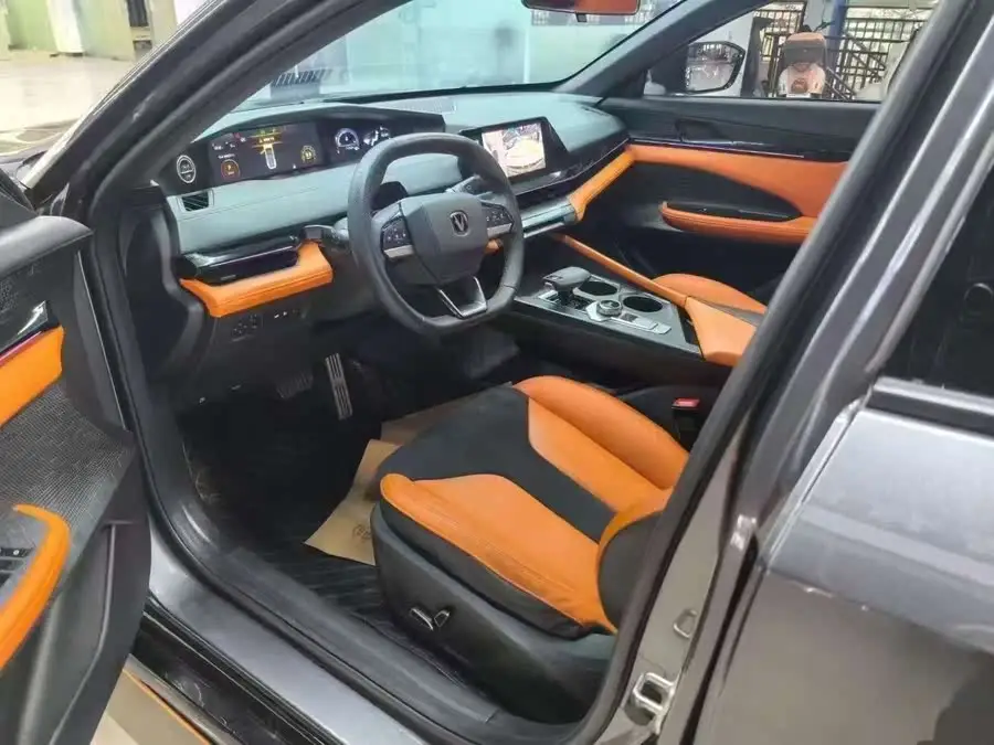 Changan UNI-V 2023 1.5T Sport Edition