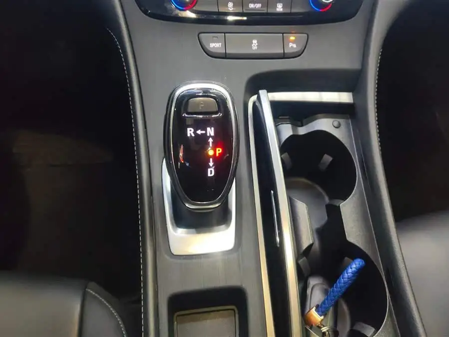 Buick LaCrosse 2021 652T Luxury