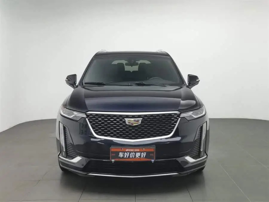كاديلاك XT6 2020 28T فاخرة 7 مقاعد