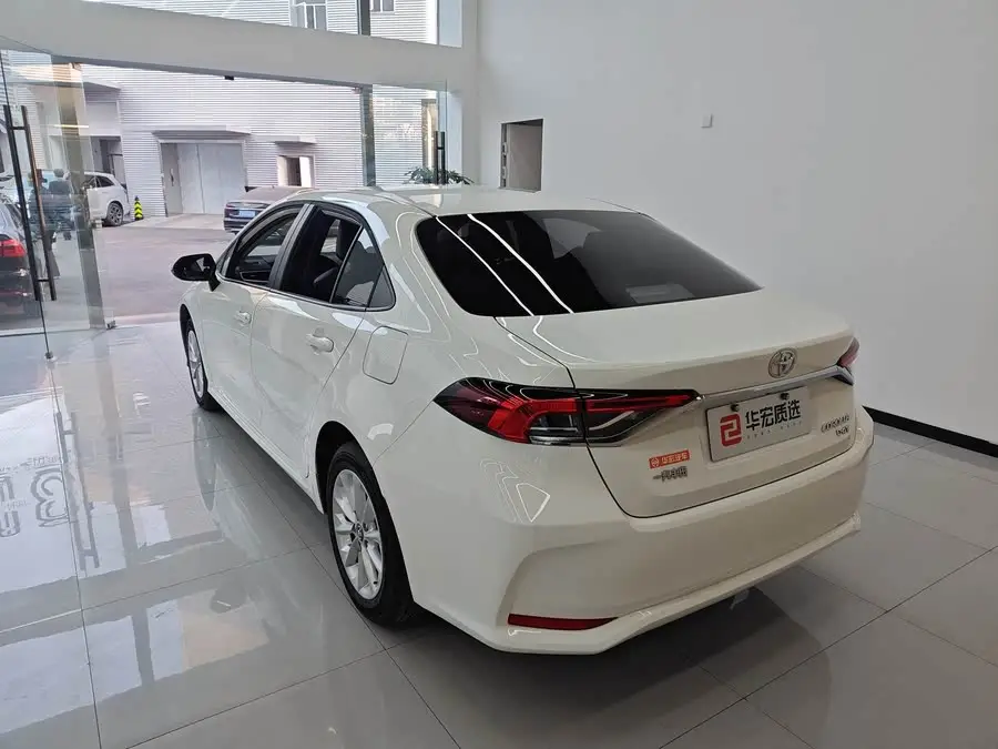 كورولا 2022 1.2T S-CVT بلس الرائدة