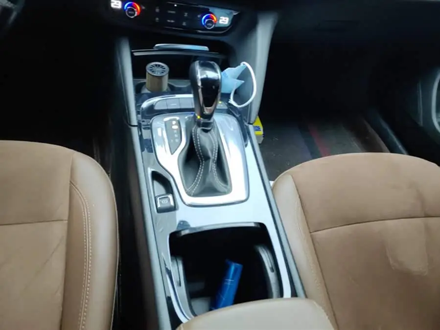 بيوك ريجال 2019 طراز 20T النخبة الوطنية VI