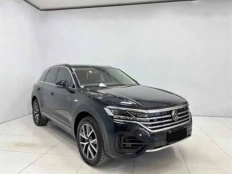 Touareg 2022 3.0 TSI Stylish Version Classic Sports Package