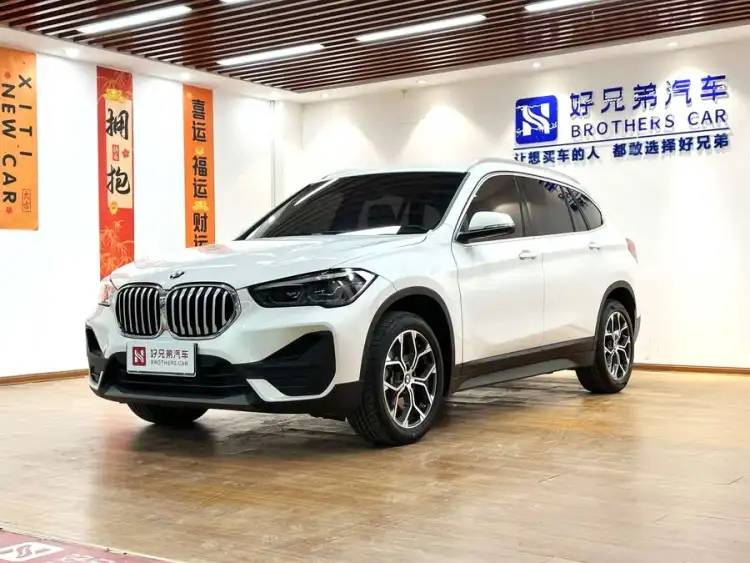 BMW X1 2021 sDrive25Li Leading Edition