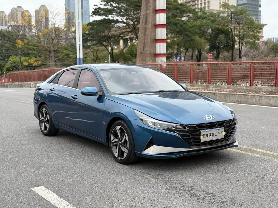 Elantra 2021 1.5L CVT LUX Version