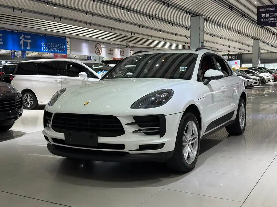 2021 Macan 2.0T