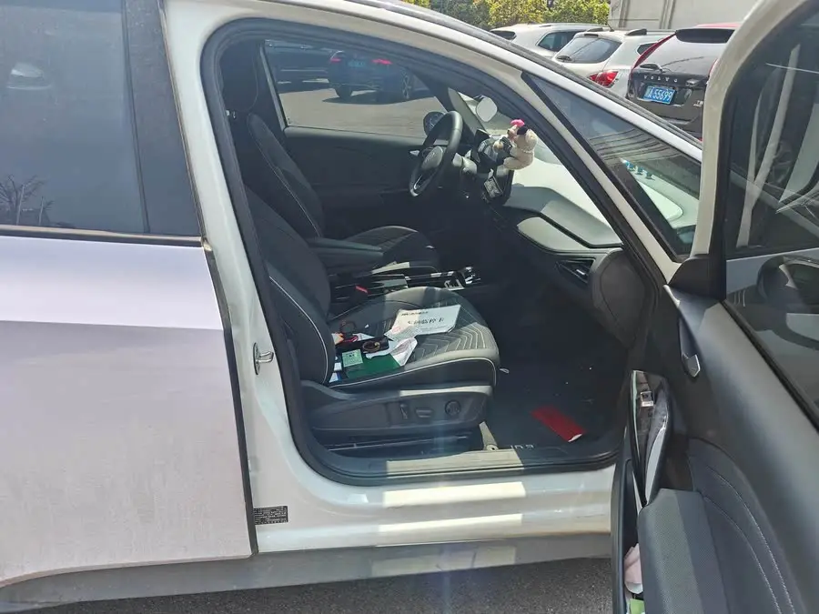 Volkswagen ID.3 2024 Outstanding Edition