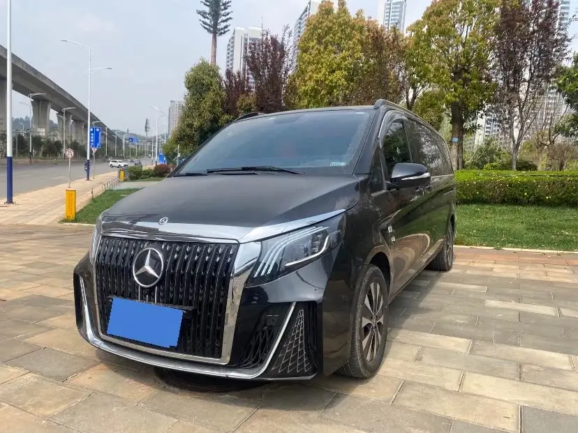 Vito 2023 2.0T Business Edition 7-seater