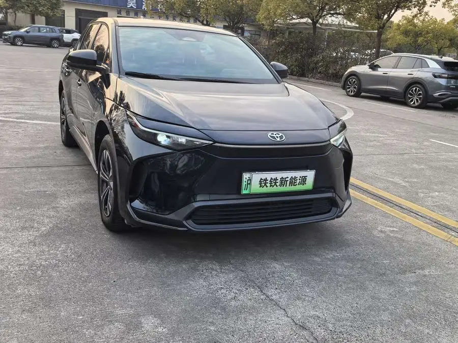 تويوتا FAW bZ4X طراز 2022 فئة الدفع الثنائي طويل المدى JOY