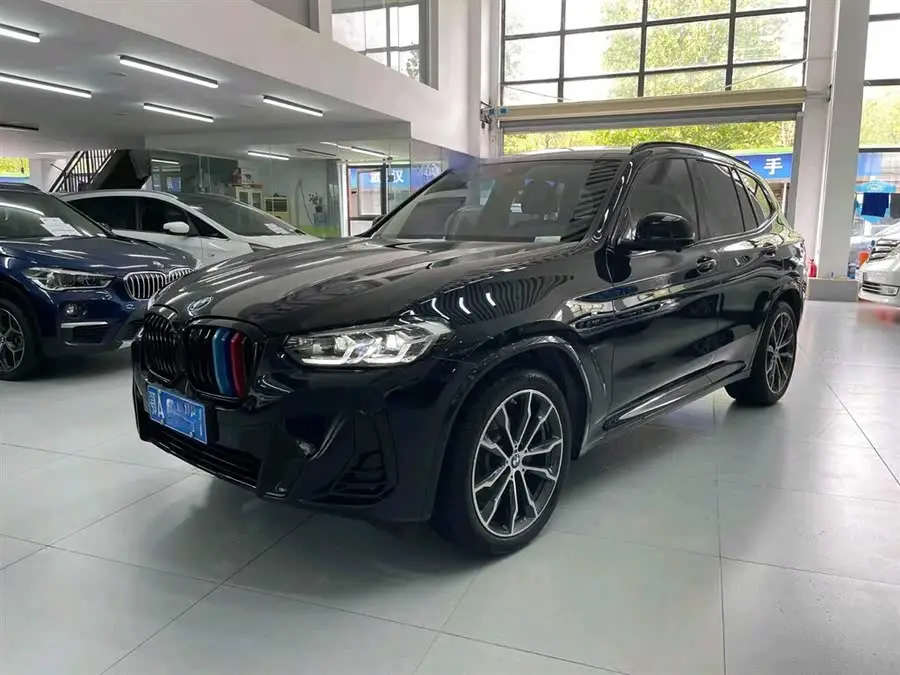 BMW X3 2022 xDrive30i Leading M Night Package
