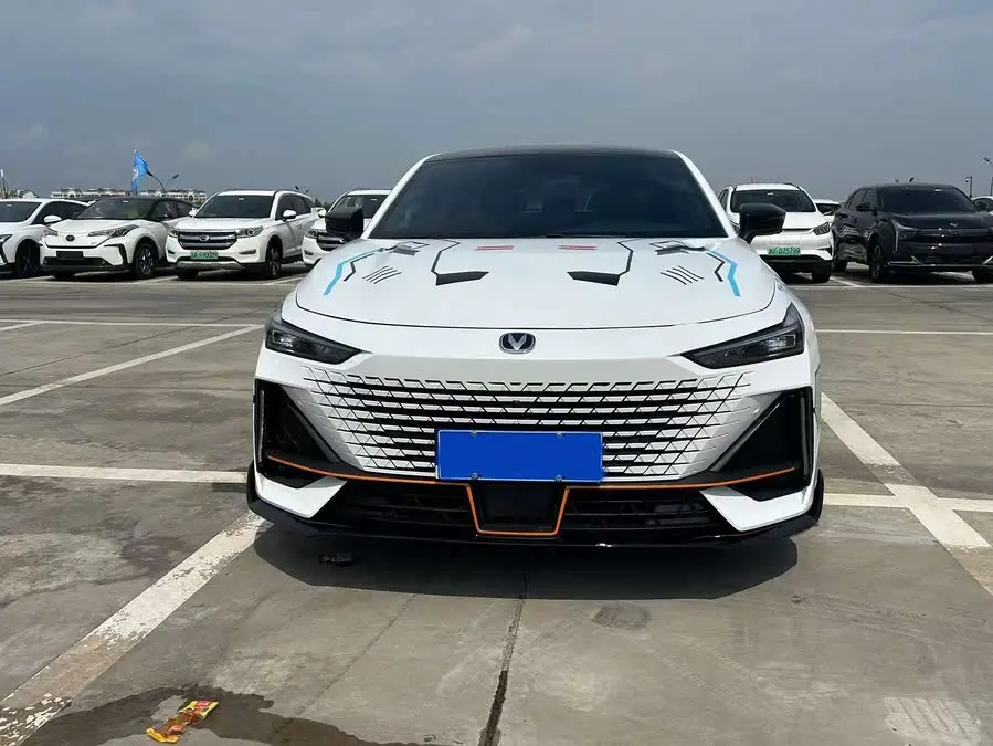Changan UNI-V 2023 1.5T Sport Edition