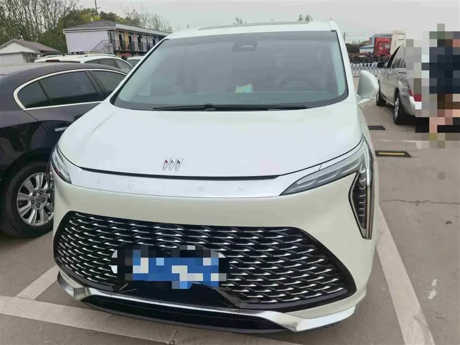 نسخة يونس 2023 من طراز القرن 2.0T بستة مقاعد