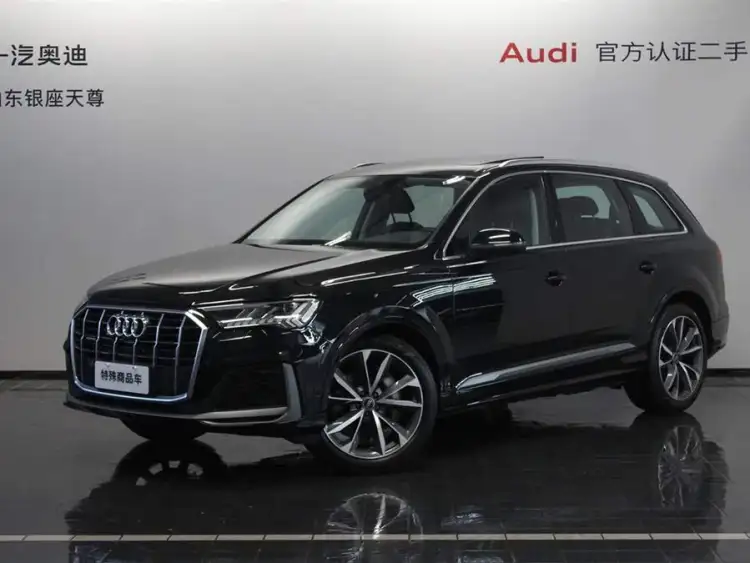 Audi Q7 2023 55 TFSI quattro S line Sport