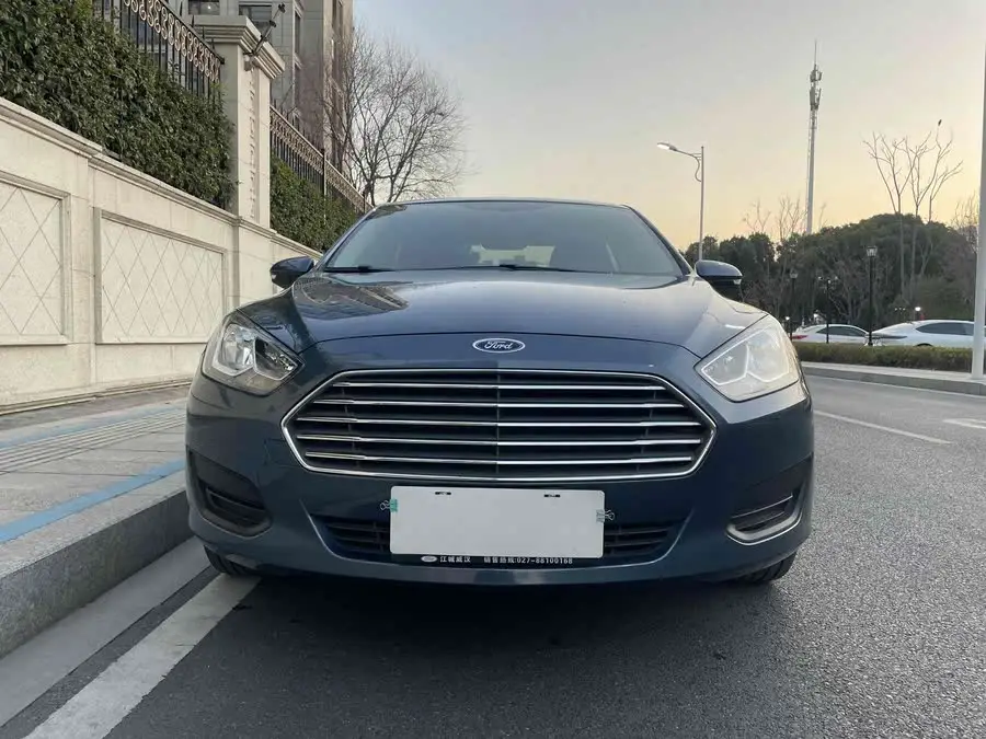 Ford Focus 2019 Facelift 1.5L Automatic Quality Enjoyment Edition (Tire Pressure Monitoring) National VI