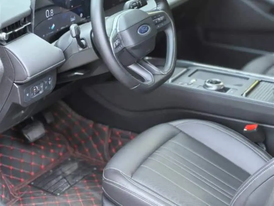 2025 Mondeo 2.0T EcoBoost Luxury