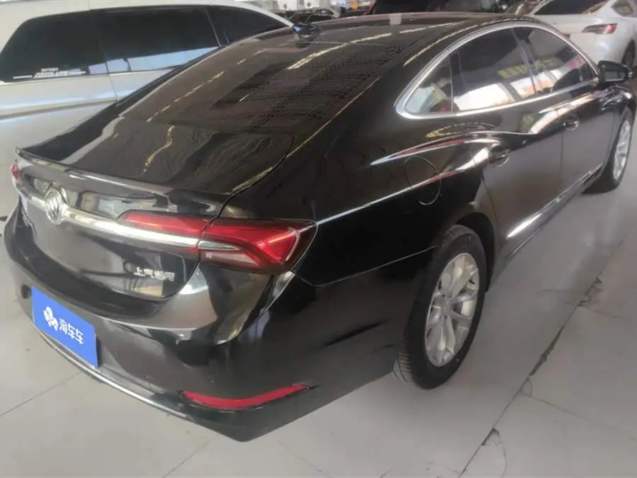 بويك لاكروس ٢٠٢١ ٥٥٢ تي فخمة