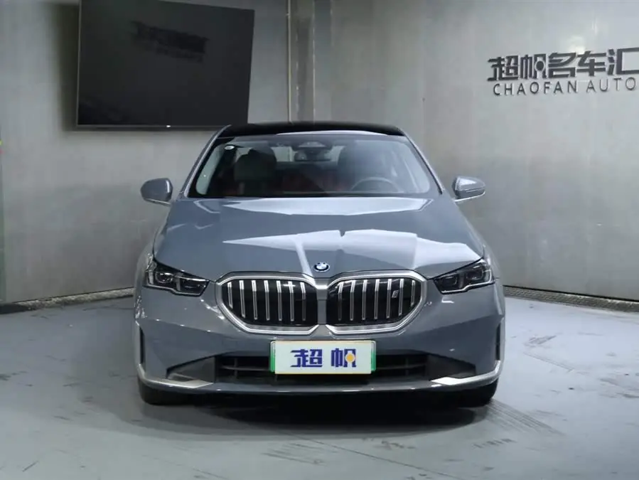 BMW i5 2024 eDrive 35L Luxury Edition