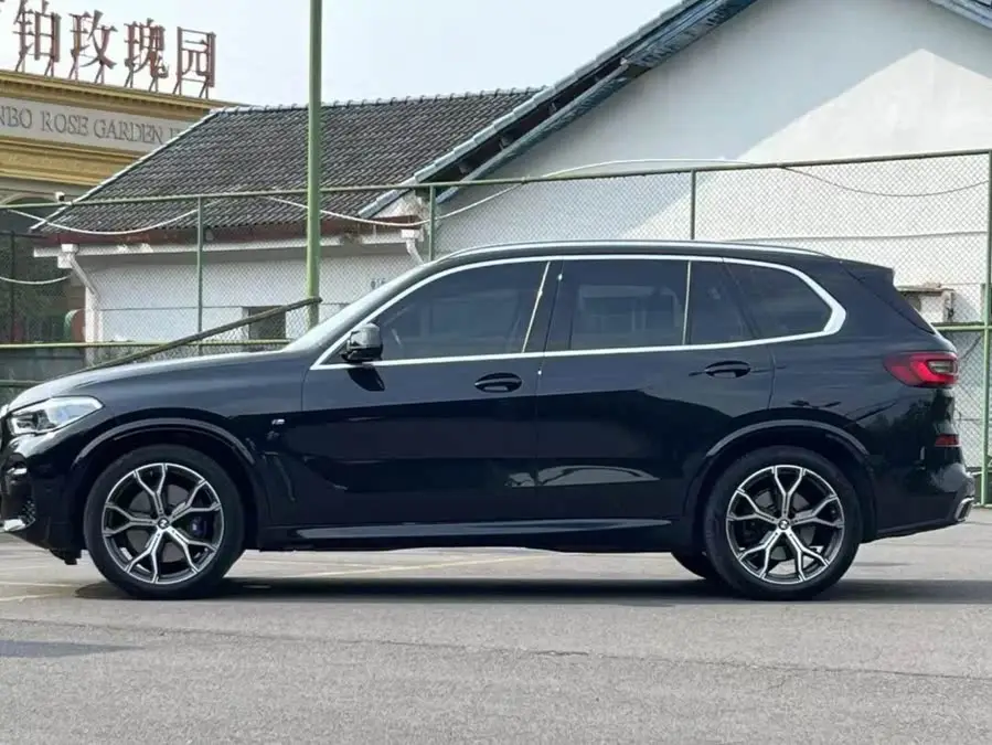 BMW X5 2022 Facelift xDrive 40Li M Sport Package