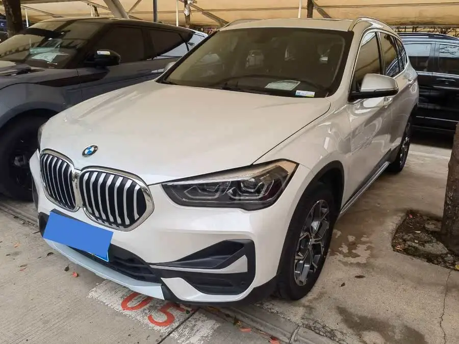 BMW X1 2022 sDrive20Li Luxury Edition