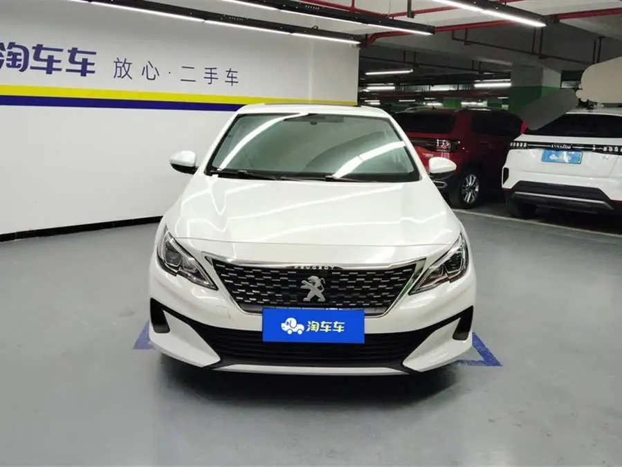 Peugeot 408 2020 360THP Decade Edition
