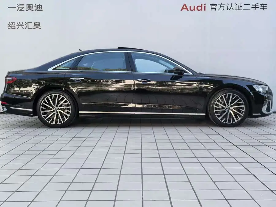 Audi A8 2024 A8L 55 TFSI quattro Flagship