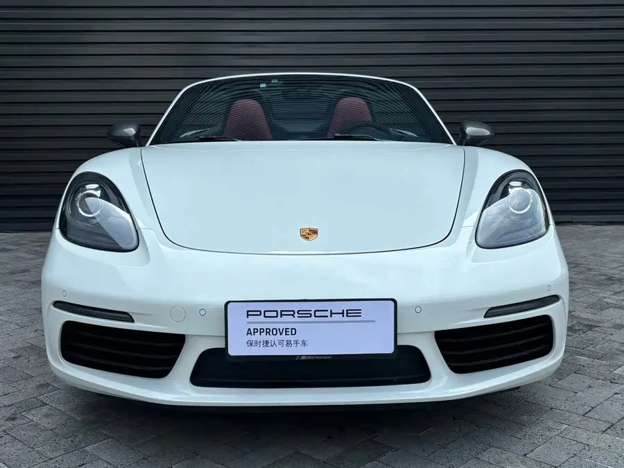 Porsche 718 2022 Model Boxster T 2.0T