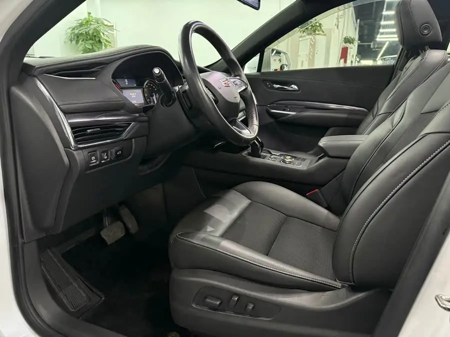 Cadillac XT4 2020 Facelift 28T Two-Wheel Drive Technical Edition