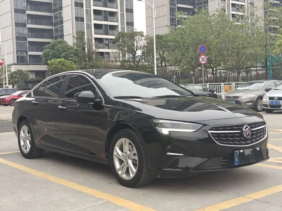 بويك ريجال 2023 552T إصدار ذكي