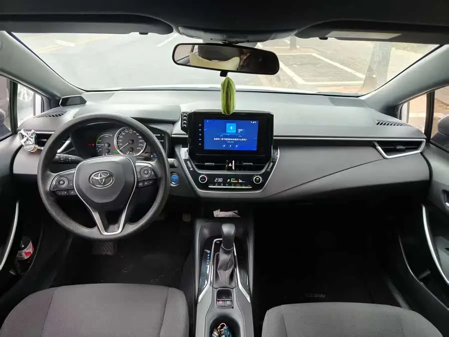 ليفين 2021 هايبرد 1.8H E-CVT بريميوم