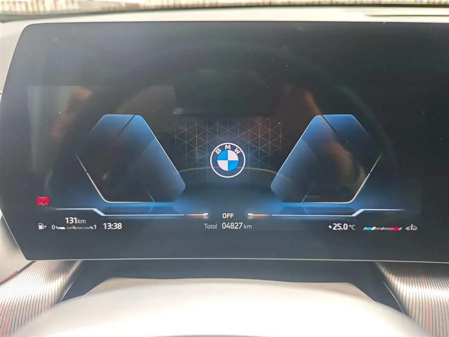 بي إم دبليو X2 (مستورد) طراز 2024 sDrive25i مجموعة M الرياضية