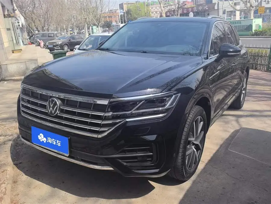 Touareg 2022 3.0 TSI R-Line Classic Sports Package