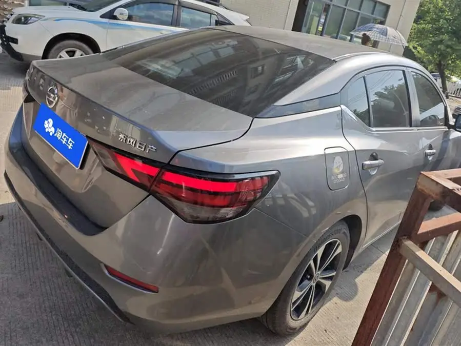 2021 نيسان سيلفي 1.6 لتر XL CVT نسخة الاستمتاع