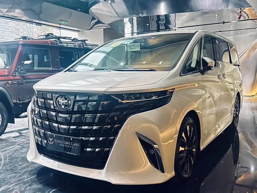 ألفارد 2024 بنظام الدفع المزدوج 2.5 لتر إصدار بريميوم