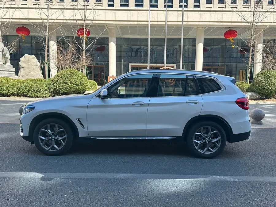 BMW X3 2021 xDrive28i Luxury Package