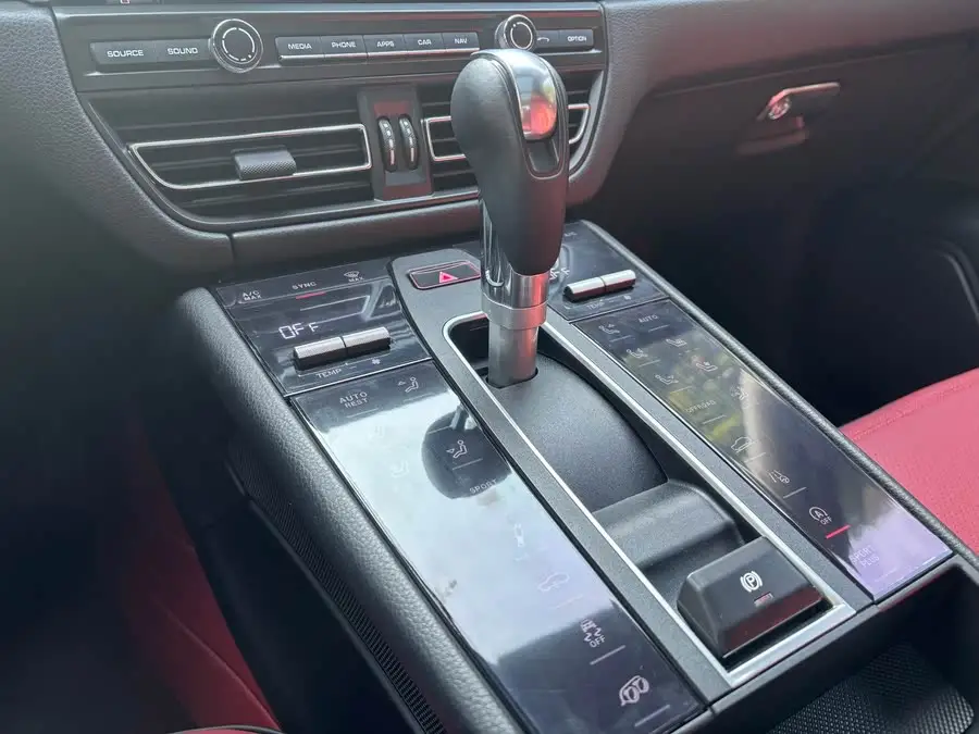 2021 Macan Macan 2.0T