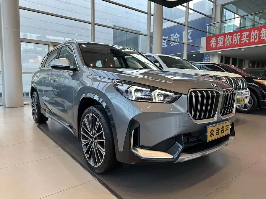 BMW X1 2023 xDrive25Li X Design Package