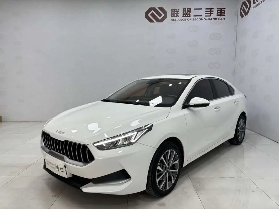 كيا K3 2021 1.5L CVT الإصدار الأنيق