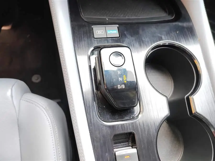 2023 Nissan X-Trail e-POWER Ultra Hybrid Dual Motor AWD Luxury Version