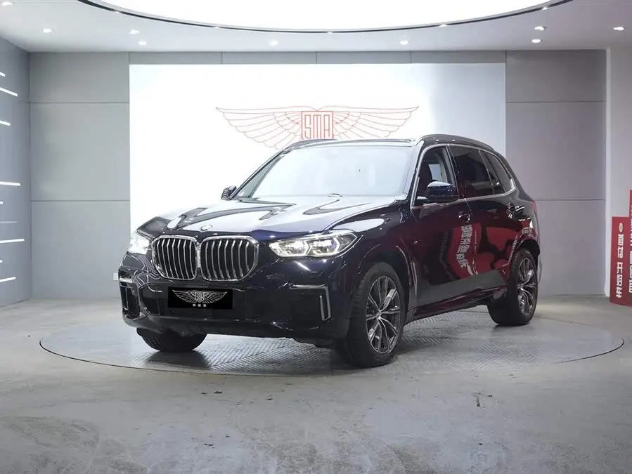 BMW X5 2022 xDrive 30Li Luxury M Sport Package