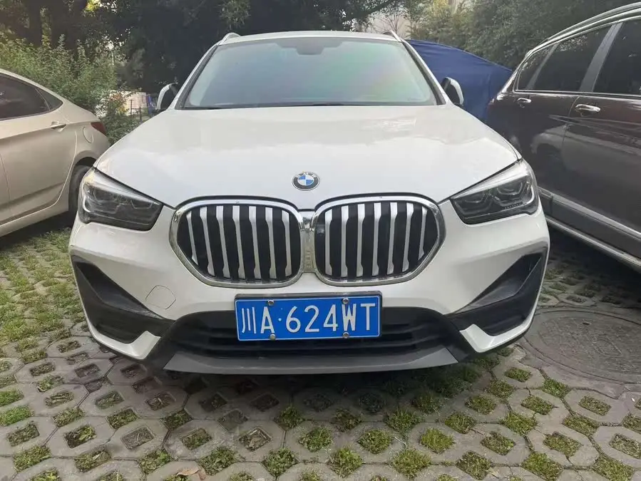 BMW X1 2021 sDrive25Li Leading Edition